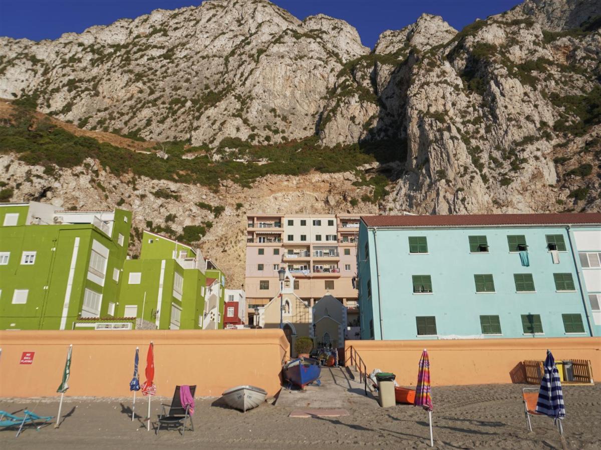 Apartmán Spectacular Beachfront Duplex On The Mediterranean - Caleta, Catalan Bay Gibraltar Exteriér fotografie